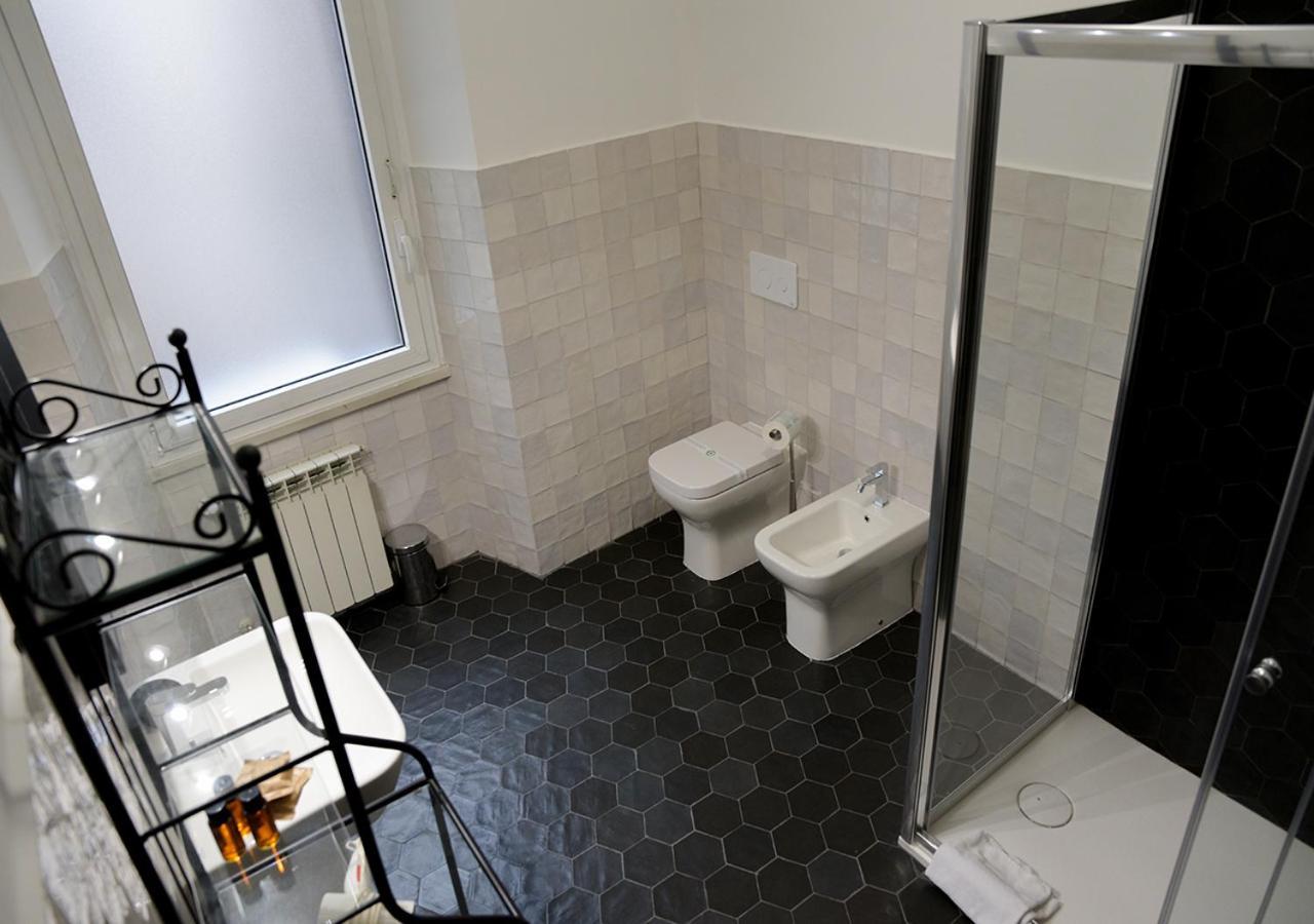 Colosseum Comfortable Apartment ローマ エクステリア 写真