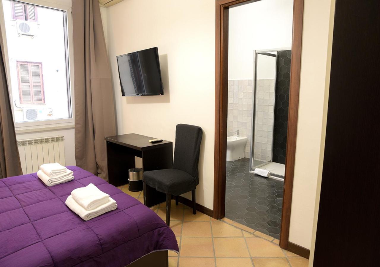 Colosseum Comfortable Apartment ローマ エクステリア 写真
