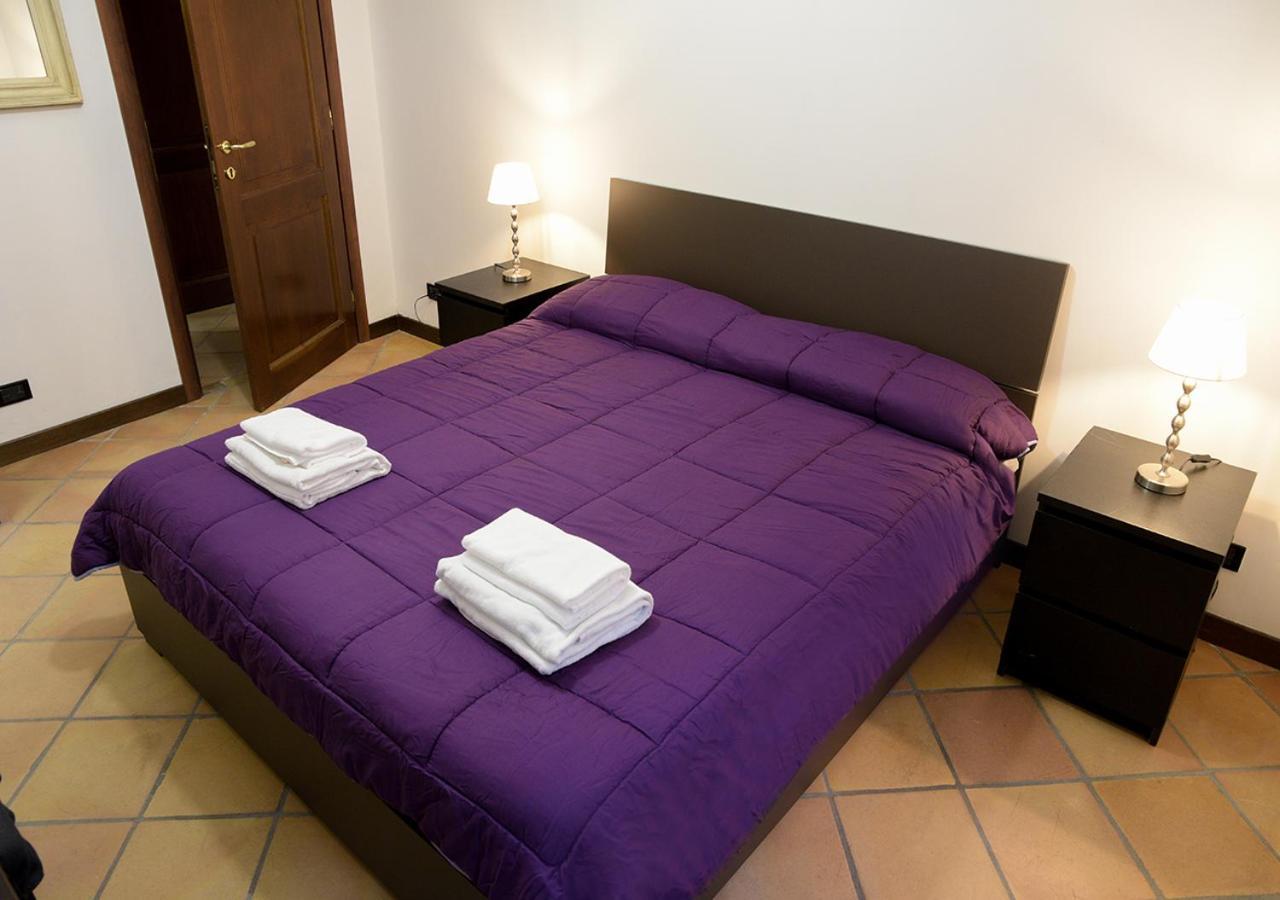 Colosseum Comfortable Apartment ローマ エクステリア 写真